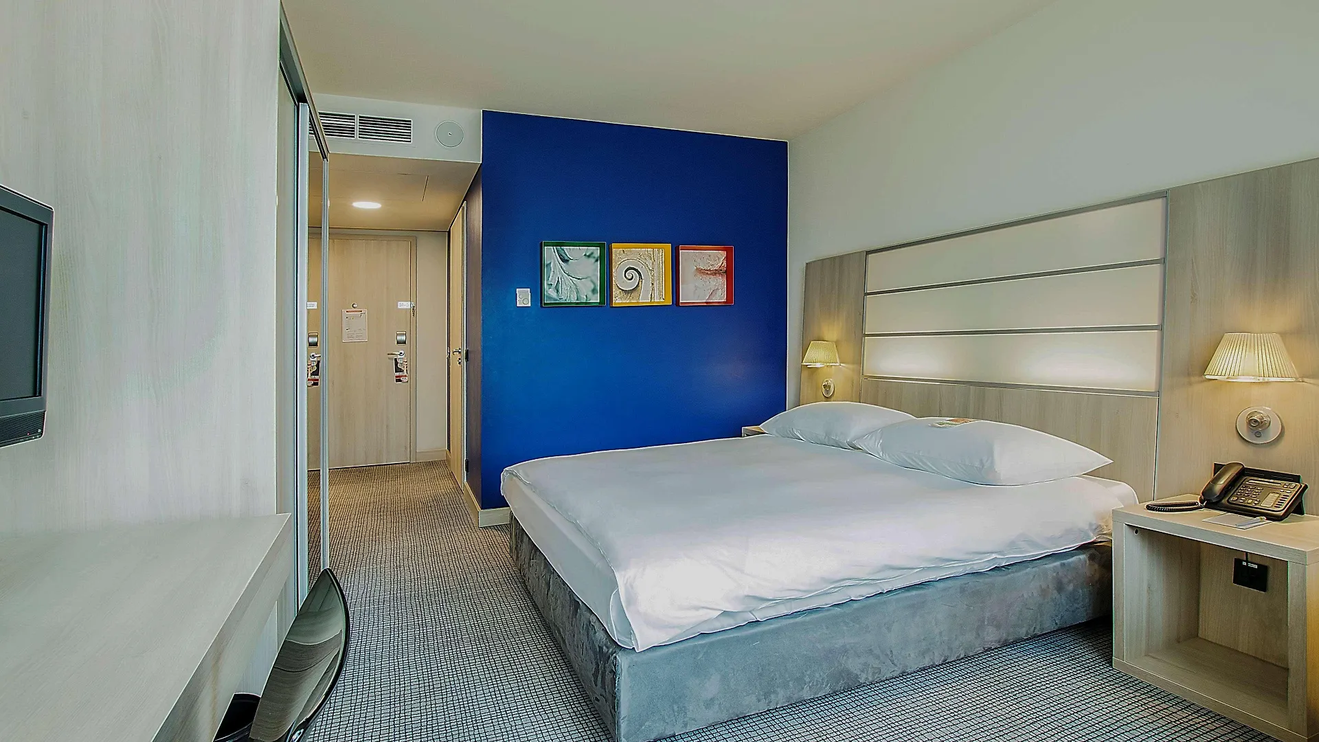 Park Inn By Radisson Cracovie 4*,