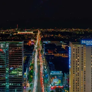 מלון Novotel Centrum ורשה
