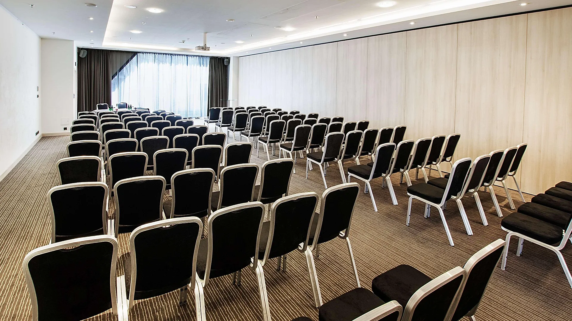 Park Inn By Radisson Krakow Hotel